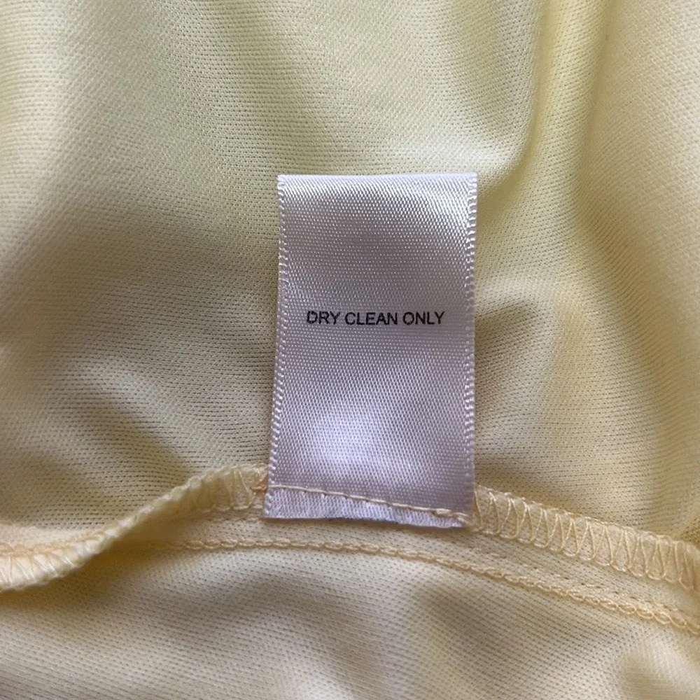 Altar’d State Butter Yellow Short Puff Sleeve Mini Dress size XS - Picture 8 of 8